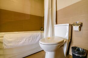 Baly Hotel