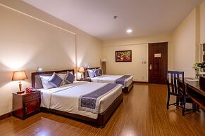 Baly Hotel