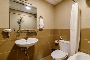 Baly Hotel
