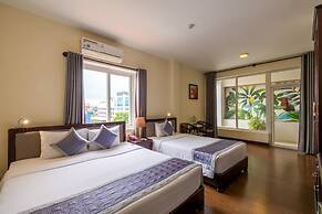 Baly Hotel