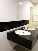 Mansion One 2 Bedroom Apartment