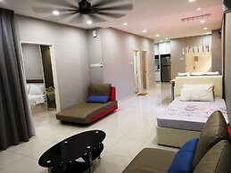 Mansion One 2 Bedroom Apartment