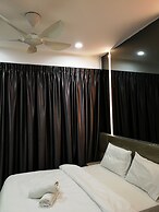 Mansion One 2 Bedroom Apartment