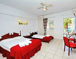 Dolphin Hotel