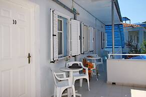 Dolphin Hotel