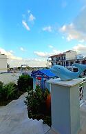 Dolphin Hotel