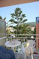 Dolphin Hotel