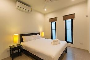 Elegant Villa NC10 at Tropical Residence