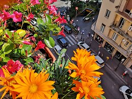 Smiling Naples