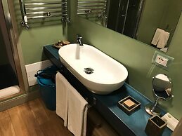 De Gregorio Suites