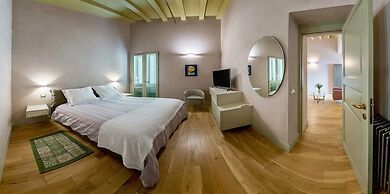 De Gregorio Suites