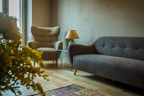 De Gregorio Suites