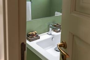 De Gregorio Suites