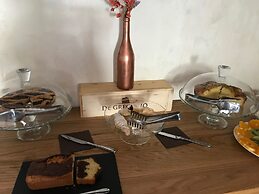 De Gregorio Suites