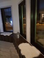 Big Moose Hotel