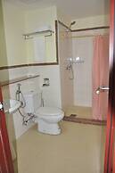 Luwa Evergreen Hotel