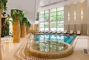 Aquaperla Hotel & SPA