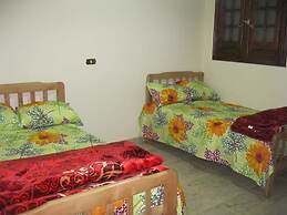 Three Bedroom Apartment With Pyramids View
