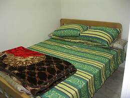 Three Bedroom Apartment With Pyramids View