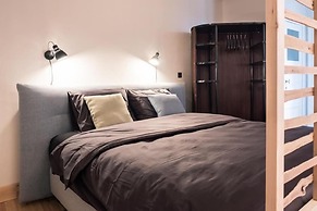 22B&B