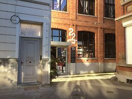 22B&B