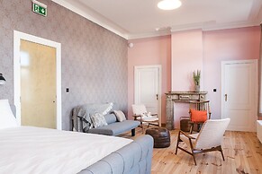 22B&B