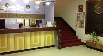 Reui Cheng Hotel