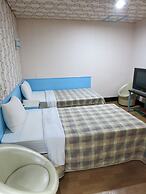 Reui Cheng Hotel