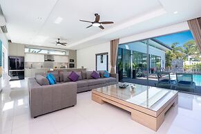 Villa Destiny