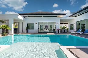Villa Destiny