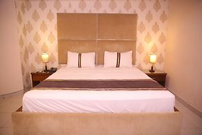 Royal Inn Hotel
