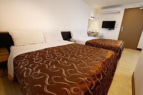 D.Y. Hotel