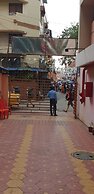 The Salvation Army Red  Shield Guest House - Hostel
