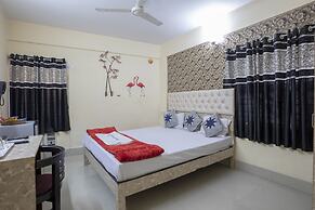 The Salvation Army Red  Shield Guest House - Hostel