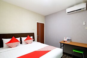 Capital O 217 A1 Hotel