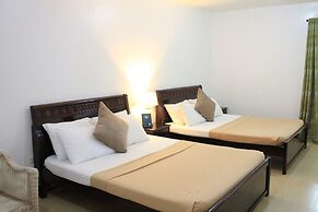 Laiya White Cove Beach Resort