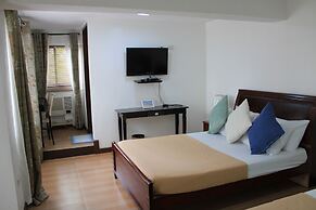 Laiya White Cove Beach Resort