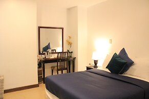 Laiya White Cove Beach Resort