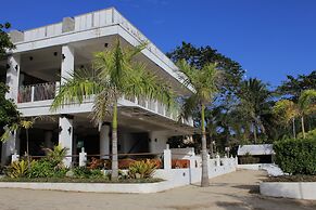 Laiya White Cove Beach Resort