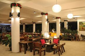 Laiya White Cove Beach Resort