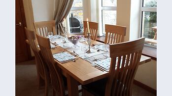 Darwin Cottage Self Catering in Elgin