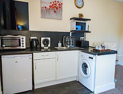 East Wing Apartment