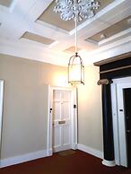 East Wing Apartment