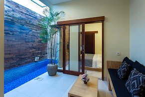 Paisa Seminyak Living