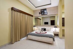Paisa Seminyak Living