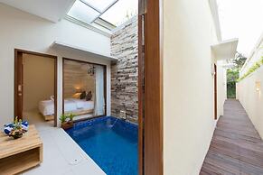 Paisa Seminyak Living
