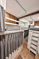 Blu Cabin Ari Stylish Gay Poshtel
