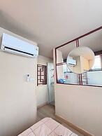 Blu Cabin Ari Stylish Gay Poshtel