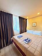 Blu Cabin Ari Stylish Gay Poshtel