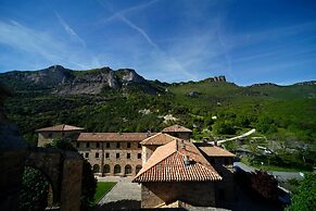 Hotel Monasterio de Leyre